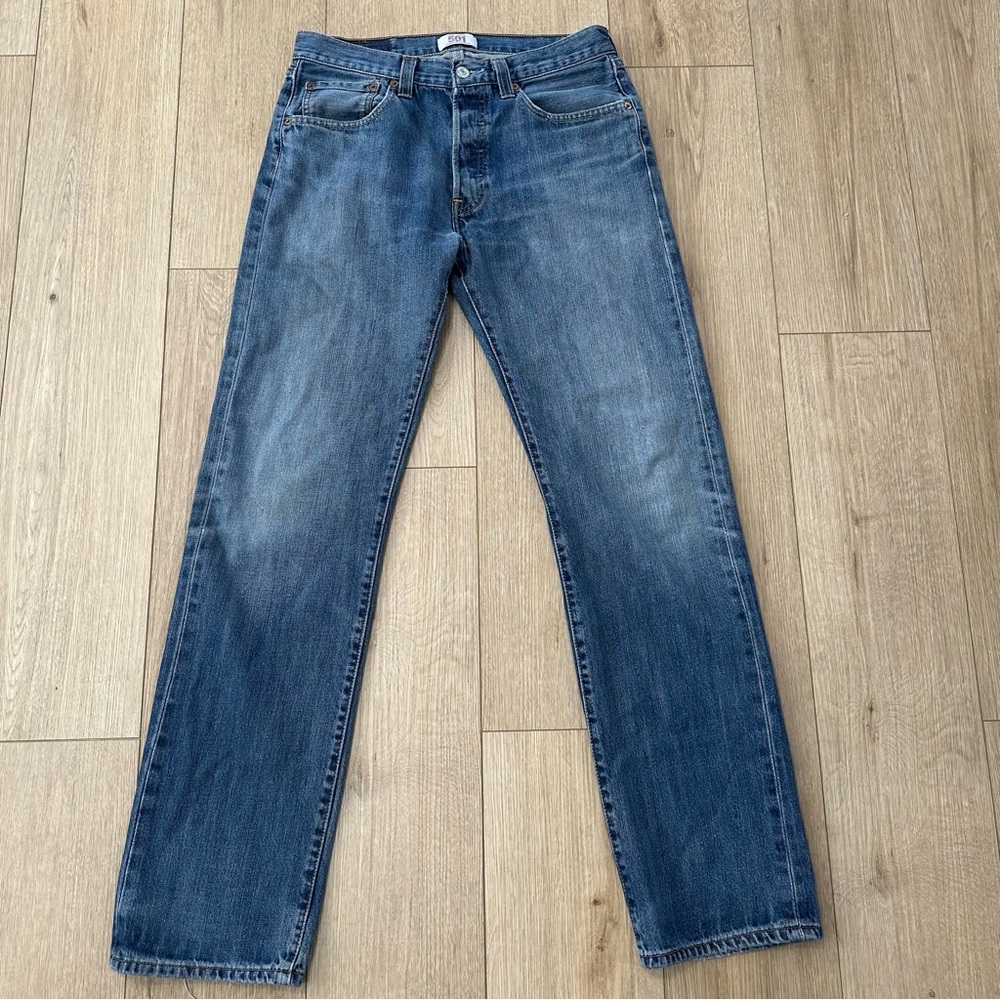 Vintage Levi 501 Straight Leg Button Fly